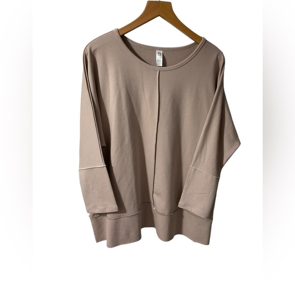 Spanx‎ P.L.T Dolman Long Sleeve Pullover Sweatshirt NWOT Taupe Size 1X - Picture 4 of 15